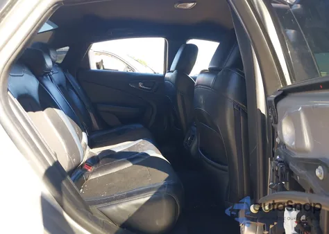 2015 Chrysler 200 S z USA, uszkodzony, nr VIN 1C3CCCBB0FN702386